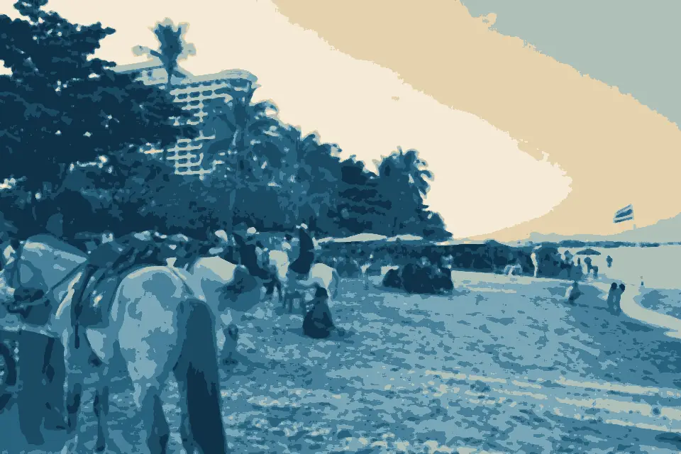 Ao Hua Hin: Hua Hin public beach (8288352985)