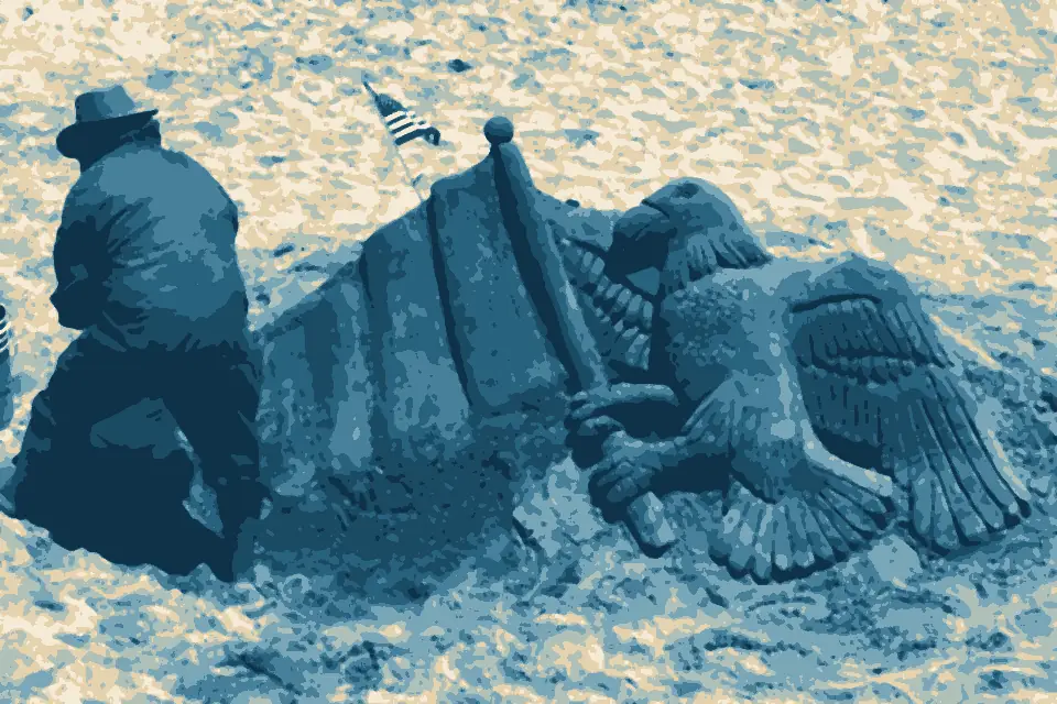 Cowell Beach: Santa Cruz eagle sand sculpture