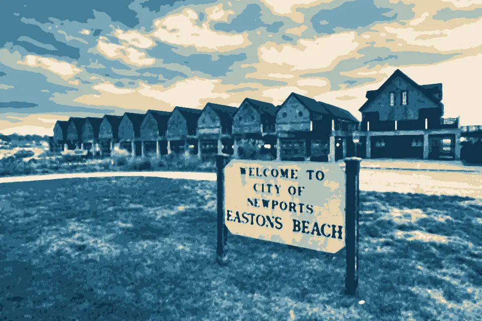 Easton Beach: Easton's Beach aka First Beach, Newport Rhode Island