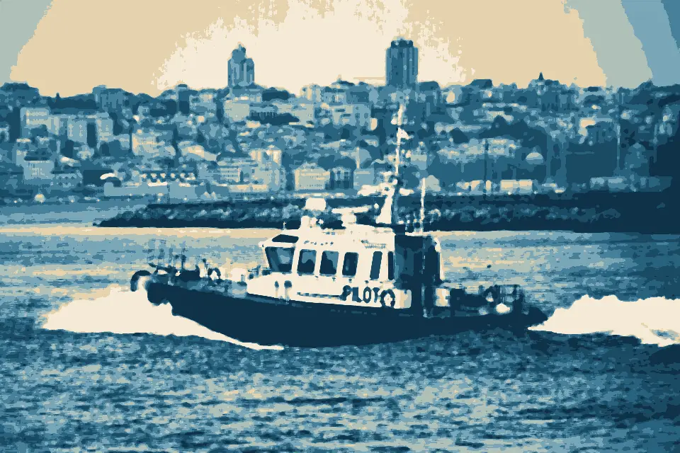Kadıköy Burnu: Pilot, Kadikoey, Istanbul (P1100160)