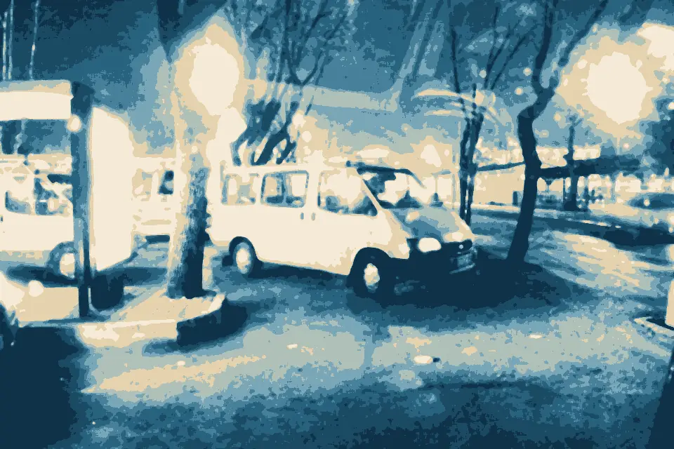 Kadıköy Burnu: Dolmuş - panoramio