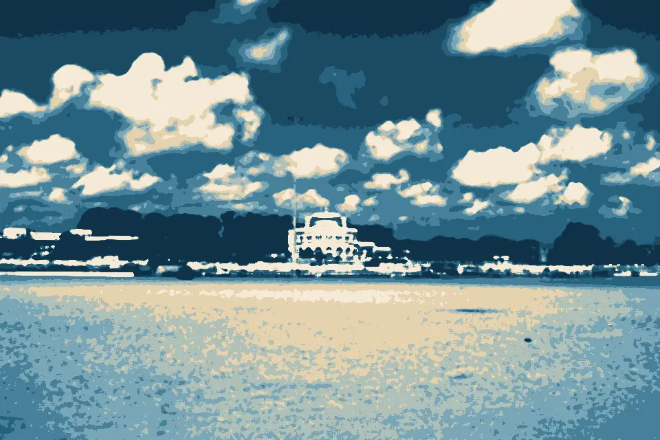 Marina Beach: Vivekanandar Illam, Marina Beach - panoramio