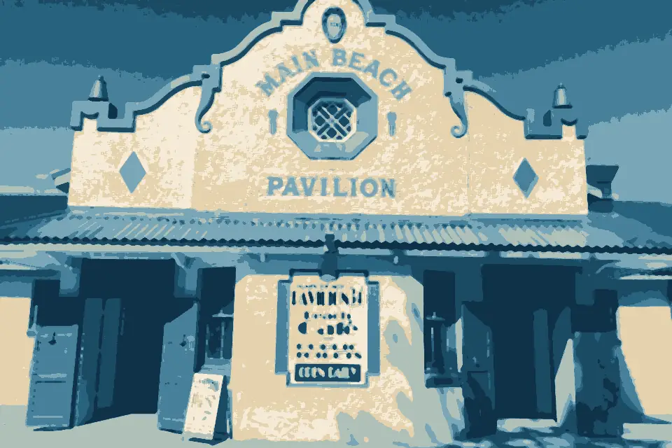 Pelican Beach: Southport SLSC Pavilion front entrance