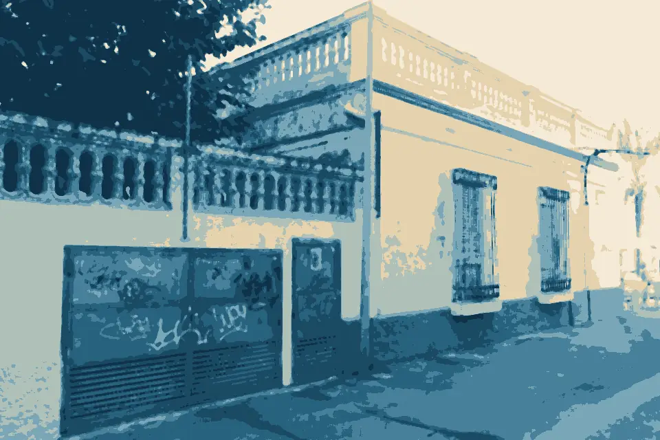 Platja de Segur: 107 Cal Casas, pg. Marítim de Sant Joan de Déu 88 (Calafell), façana del pge. Sant Antoni