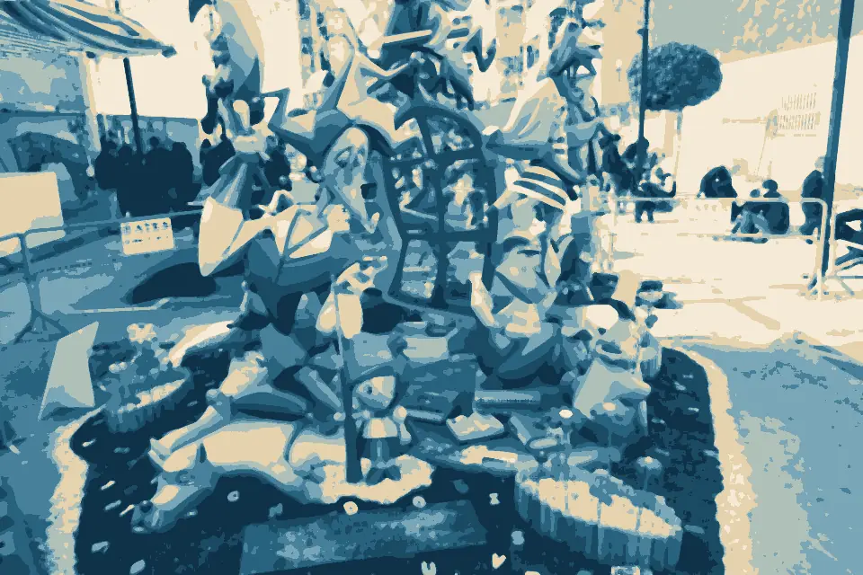 Playa Benicarló: Falla infantil Nou Barri 2011