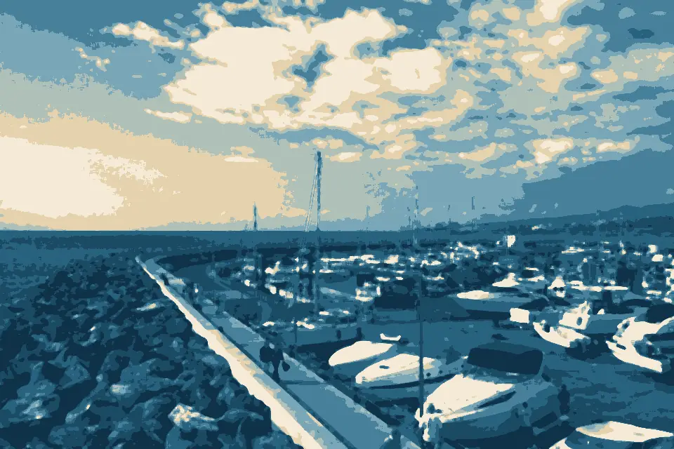 Playa la Pinta Puerto Colon: Las Americas Harbor