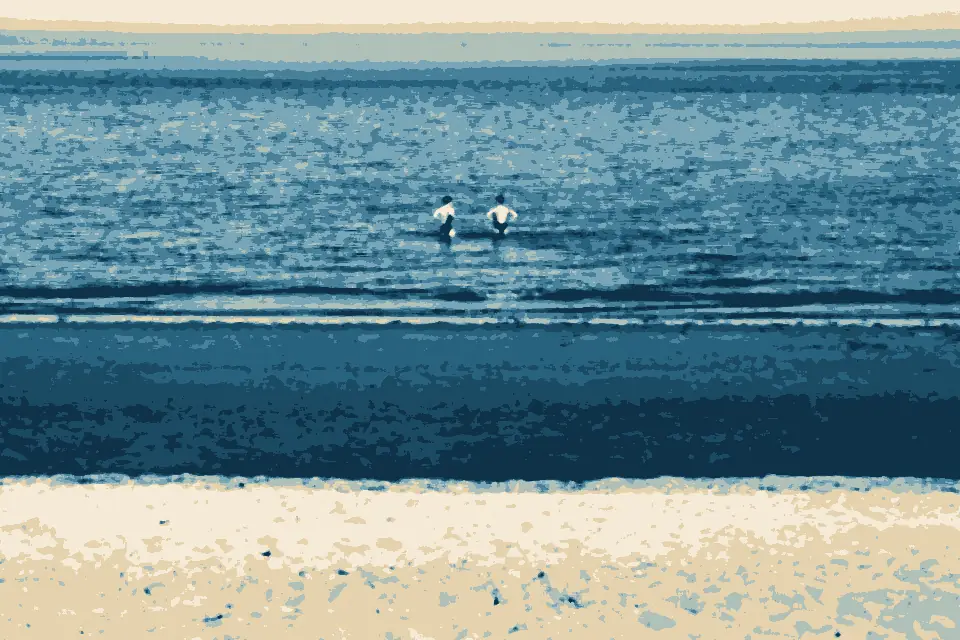 Portobello Beach: Two brave young ladies - geograph.org.uk - 4414805