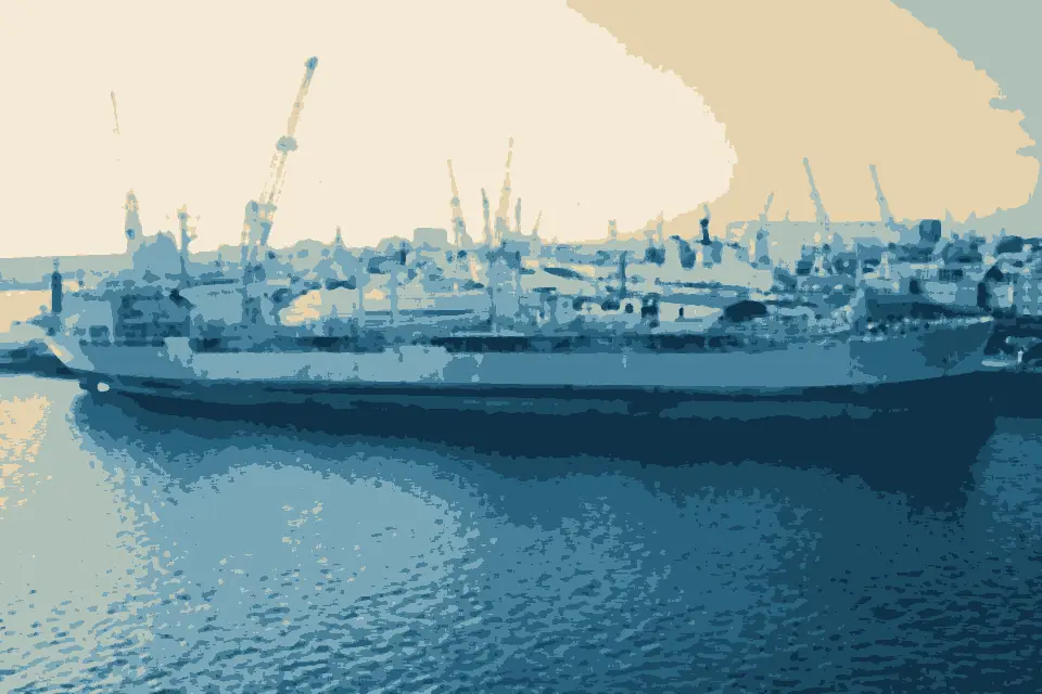 Portsmouth Harbour: RFA Brambleleaf-Portsmouth-01