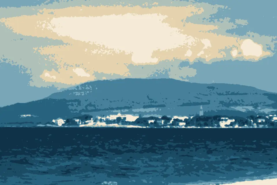 Spiaggia di Fertilia: Fertilia (seen from the beach)