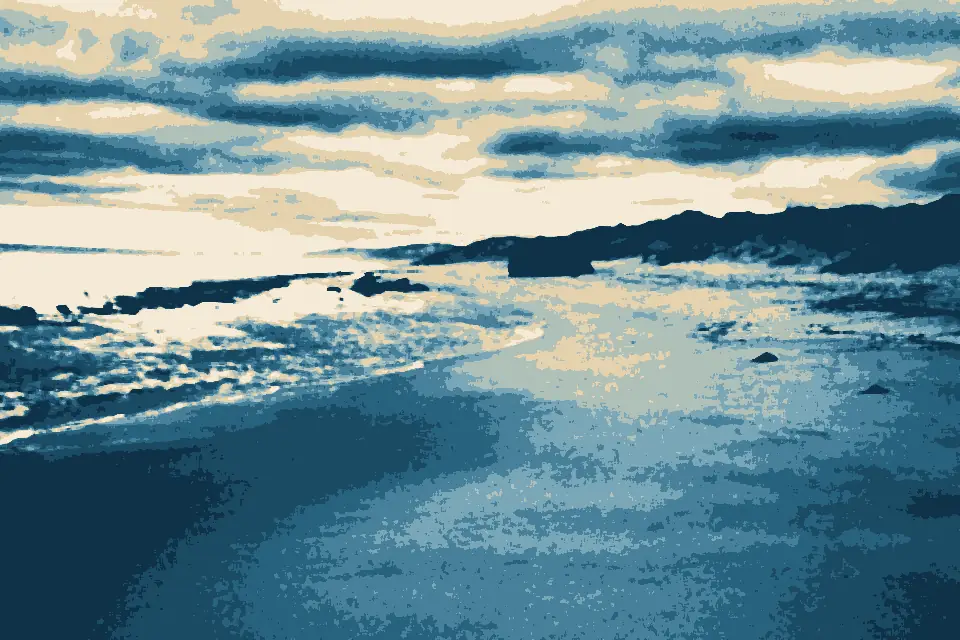 St Andrews Beach: Rock 2004 - panoramio