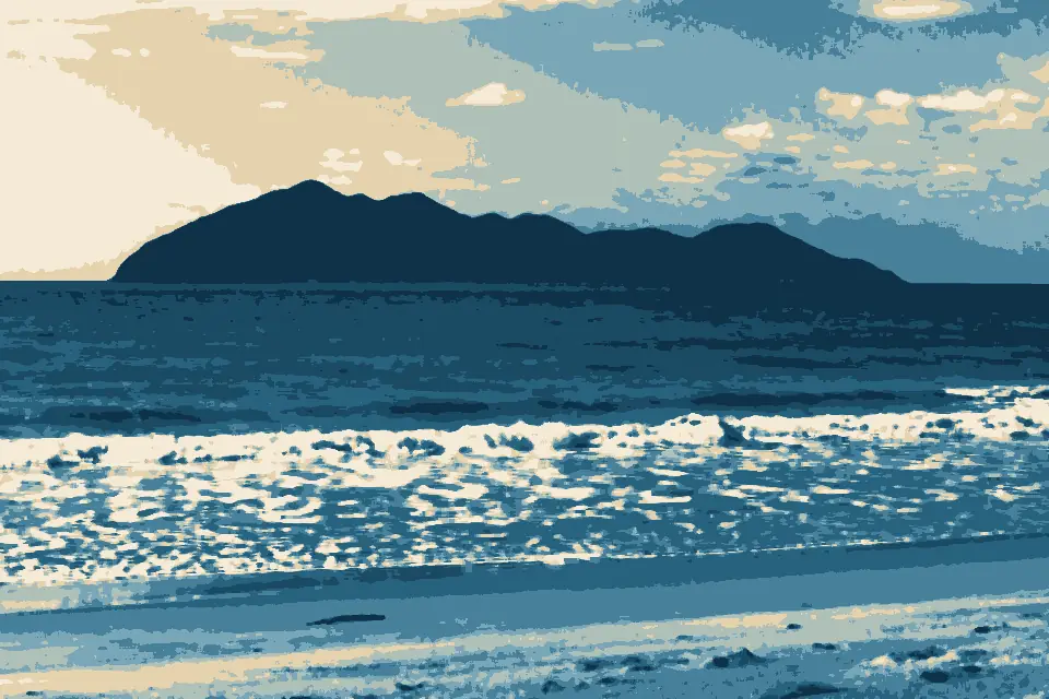 Wongaling Beach: Dunk Island from Mission Beach - panoramio